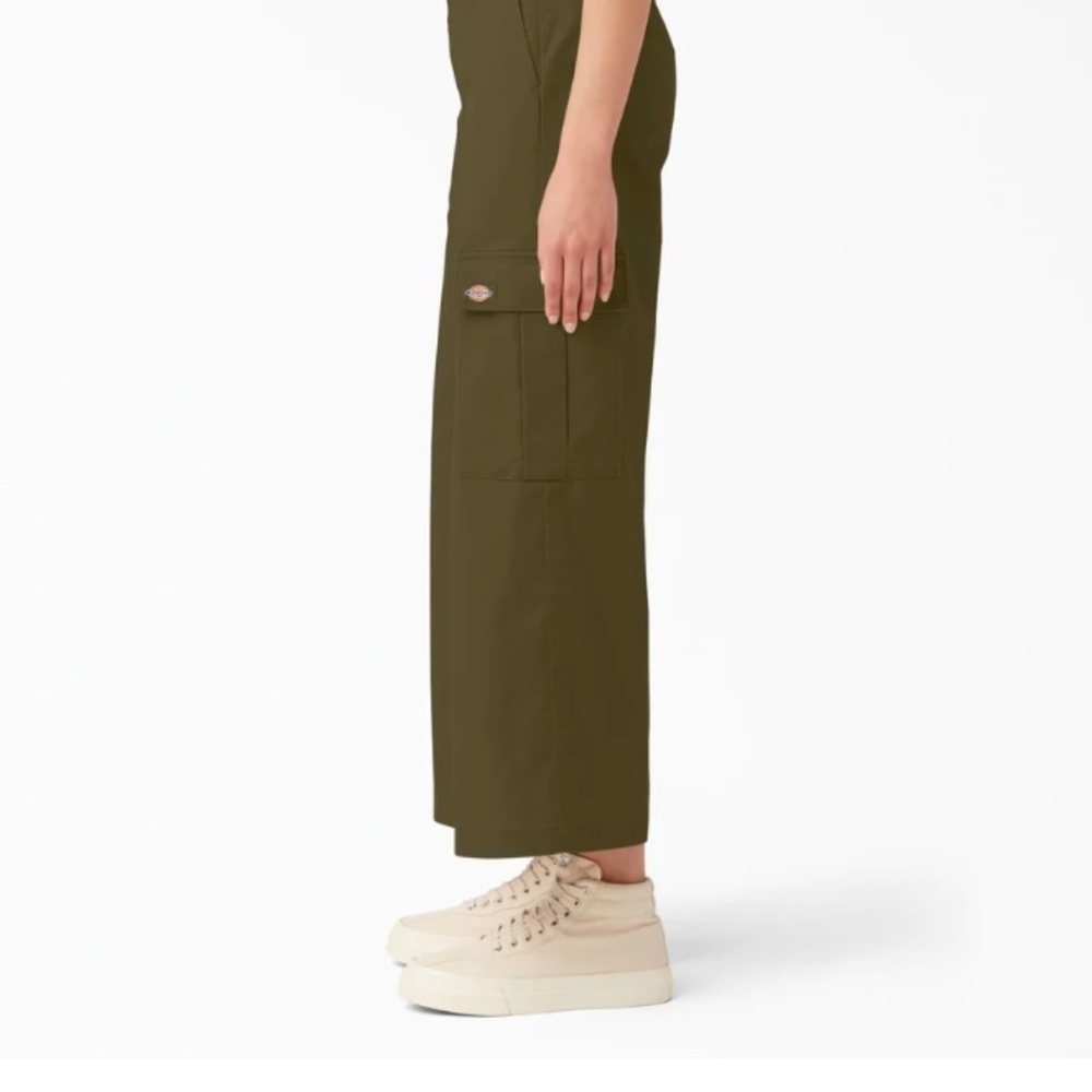 Dickies Twill Crop Cargo Pants - Picture 7 of 8